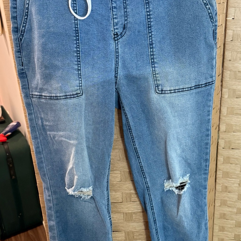 High Rise Stretch Chambray Jeans